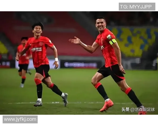 成都足球队荣登实力排行榜第一名引发热议与关注 成都足球队荣登实力排行榜第一名引发热议与关注