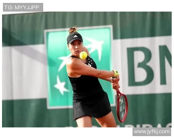 深圳网球队在最新网球状态排行榜中荣登第十名展现强劲实力与潜力 深圳网球队在最新网球状态排行榜中荣登第十名展现强劲实力与潜力