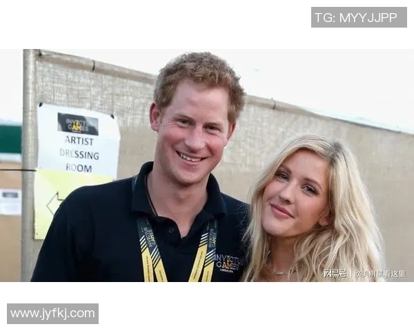 足球明星与外国女友的浪漫故事揭示了爱情与事业的完美平衡 足球明星与外国女友的浪漫故事揭示了爱情与事业的完美平衡